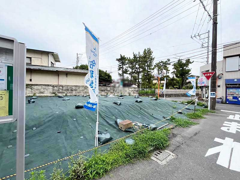 売地　藤沢市鵠沼藤が谷4丁目の前面道路含む現地写真