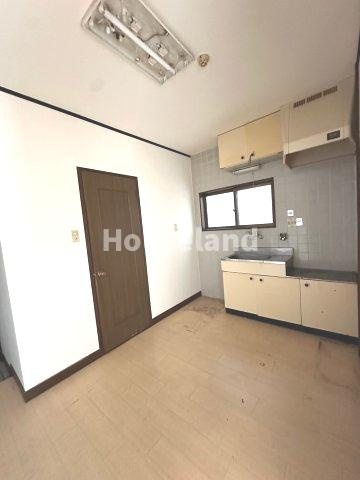 シティヴィライシモトの居間・リビング