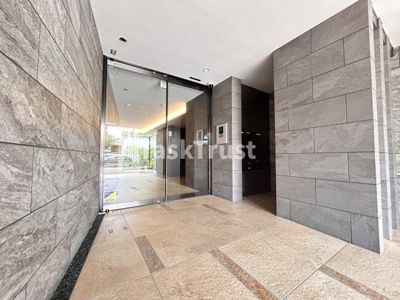 【エントランス】 | LE CEDRE天神橋