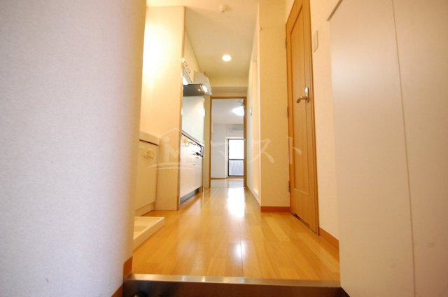 ロイヤルキャッスルの玄関