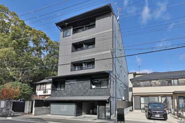 GRAND　FIRSTの外観