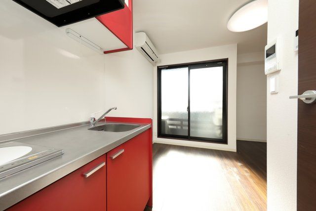 GRAND　FIRSTの居間・リビング|401号室