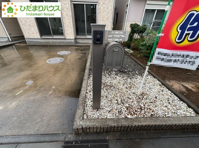 上尾市領家　中古一戸建ての駐車場