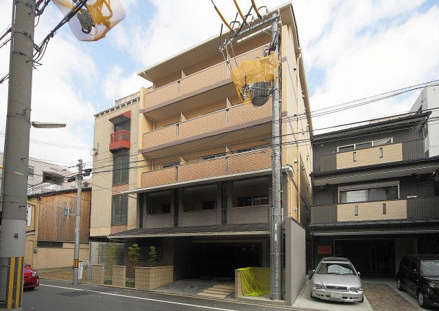 ルミネス姉西洞院