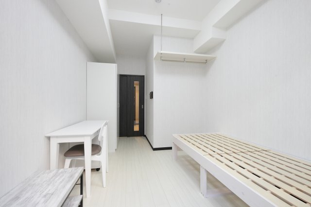 学生会館　UniE'meal京都高野の居間・リビング|111号室