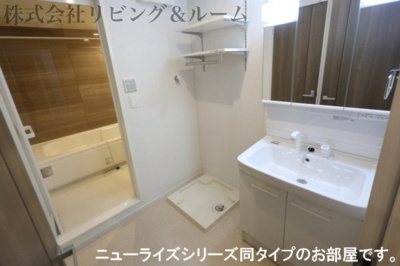 【洗面所】 | フォンターナ