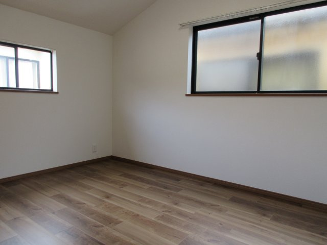 昭島市緑町2丁目　中古戸建の洋室|約6.0帖