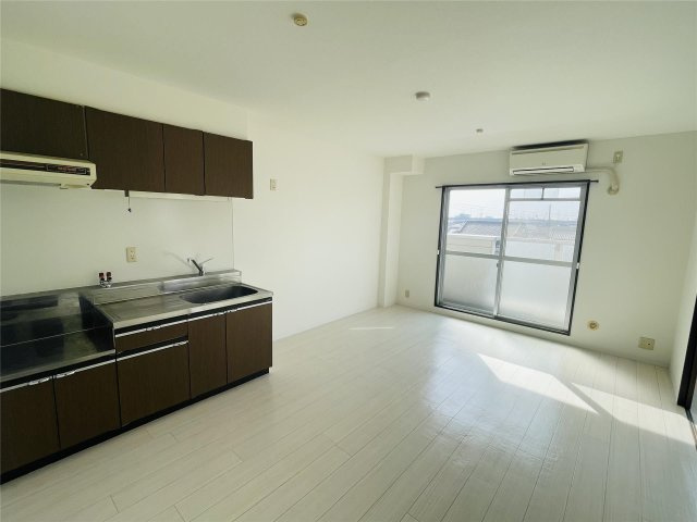 アルコ・ラ・カーサ町坪の居間・リビング