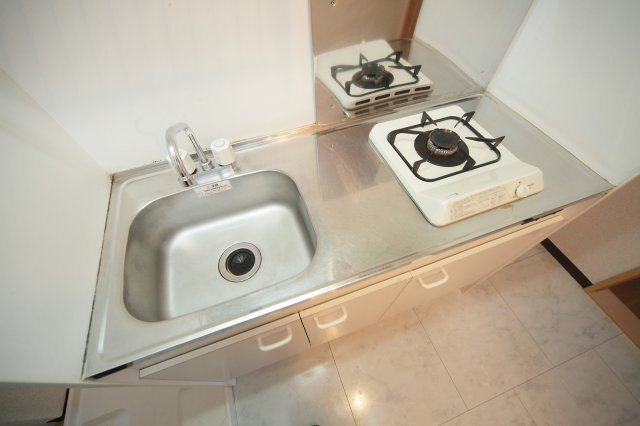 グロリアス今出川のキッチン|202号室