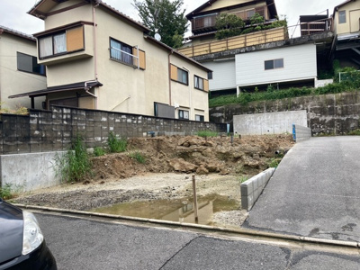 【前面道路含む現地写真】 | リーブルガーデン伏見区深草願成町 | 前面道路含む現地写真