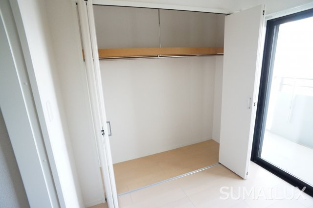 熊本市西区二本木３丁目の賃貸マンションの収納
