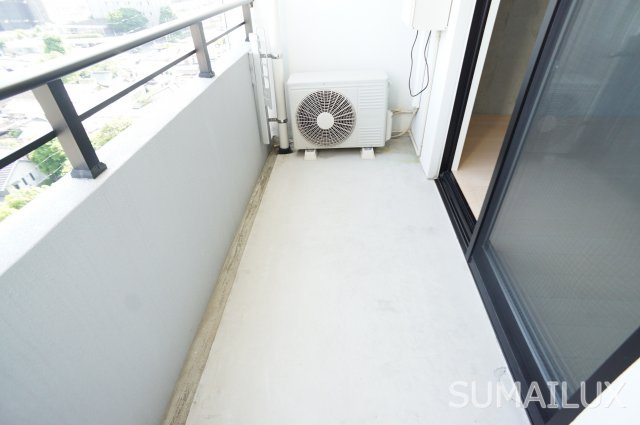 熊本市西区二本木３丁目の賃貸マンションのバルコニー