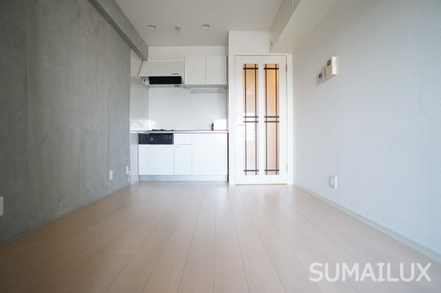 熊本市西区二本木３丁目の賃貸マンションの居間・リビング
