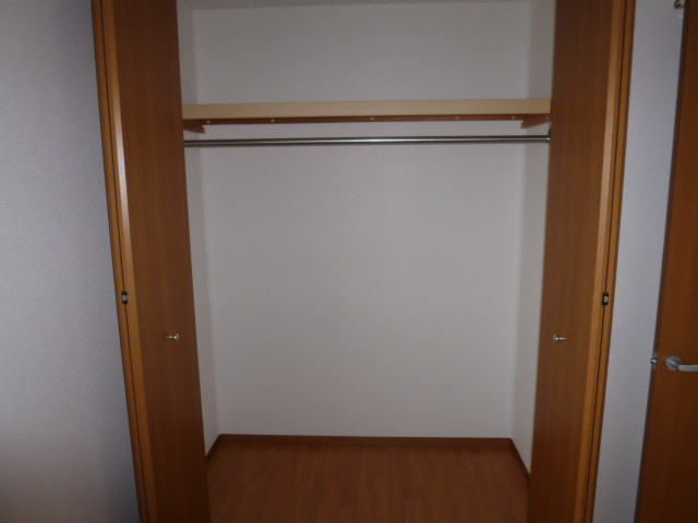 ヴィラ鴻の収納|クローゼット