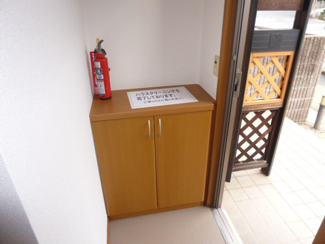 ヴィラ鴻の玄関