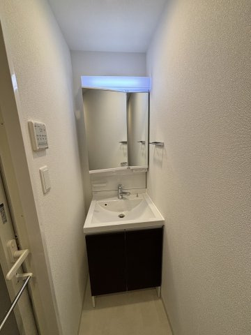 スプランディッドVIIの独立洗面台