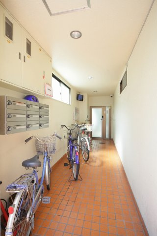 MAISON酒井のエントランス|エントランス