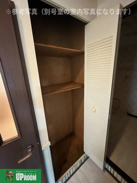クレール弐番館の収納