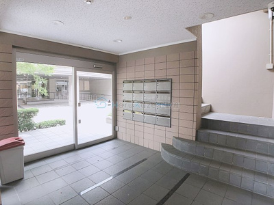 【エントランス】 | レインボー大磯【名古屋市賃貸。防犯カメラ】