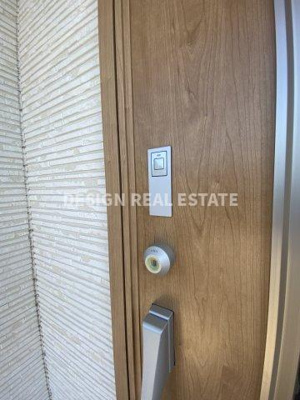 【玄関】 | 行田市藤原町2丁目　中古住宅   | 現地(2024年6月撮影)