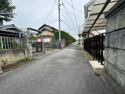 【前面道路含む現地写真】 | 生駒郡安堵町 上物付き土地