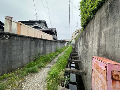 【前面道路含む現地写真】 | 生駒郡安堵町 上物付き土地