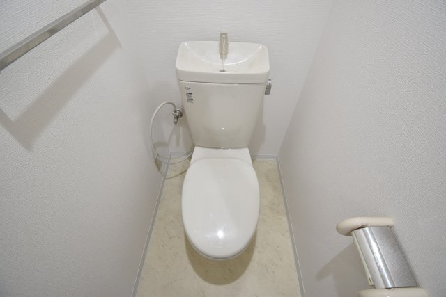 エスポワール南清水のトイレ