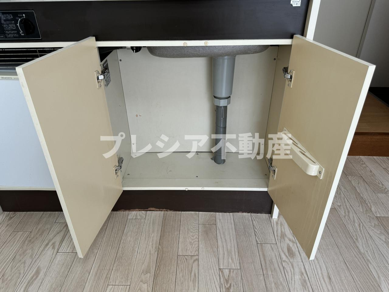 ロイヤルメゾン甲子園口Vの収納
