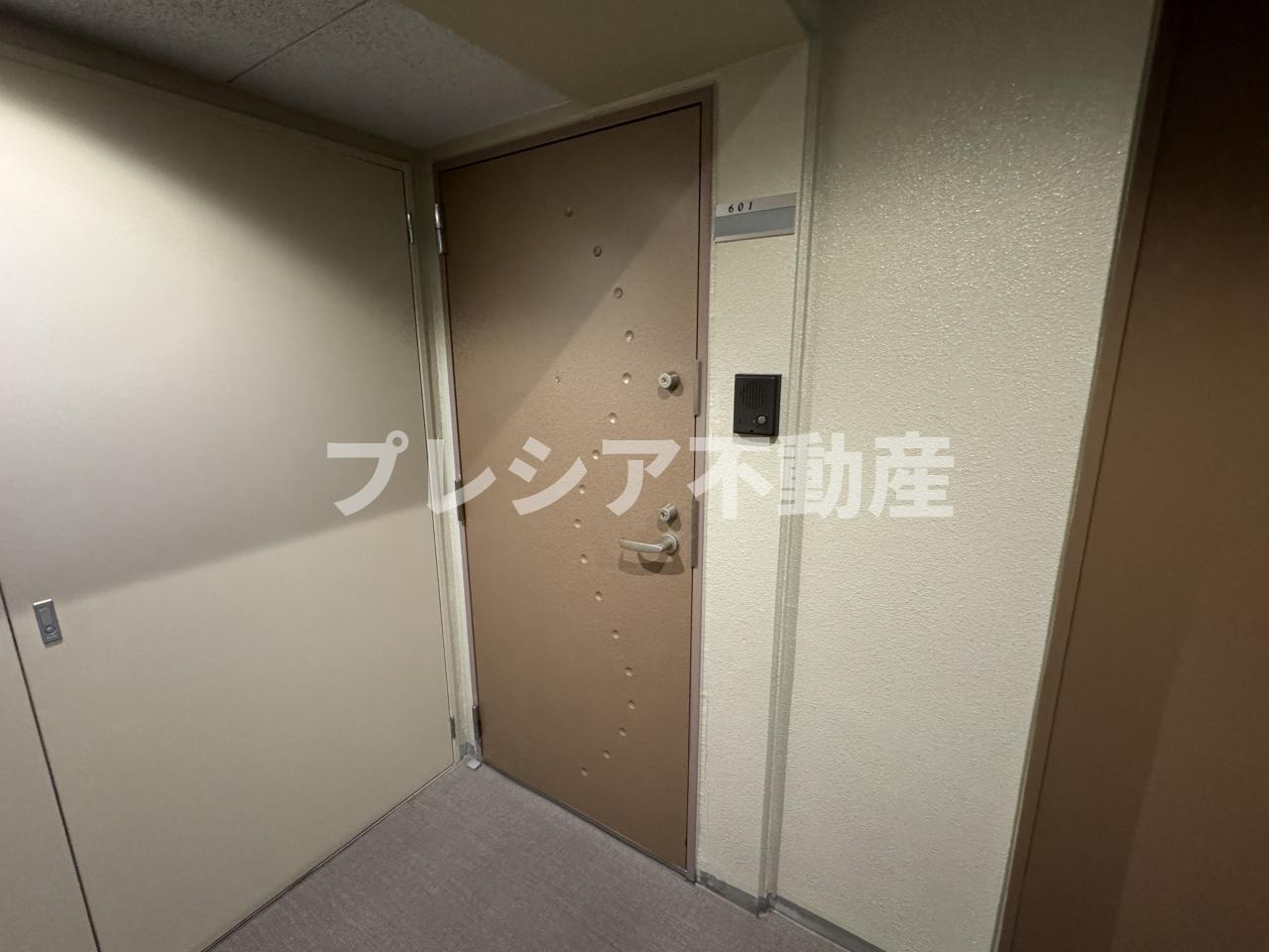 ディア甲子園口の玄関