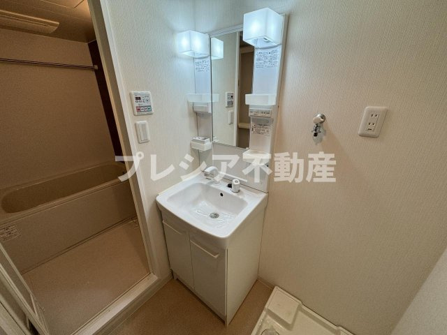 ディア甲子園口の洗面所