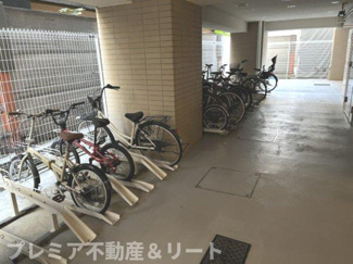 【その他共用部分】 | 駐輪場です