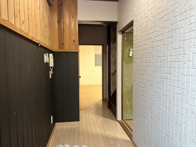 【玄関】 | 土師町５丁　中古戸建