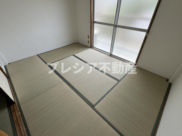 三宝マンションの和室