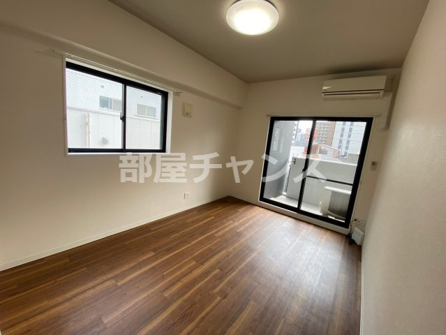 ArtizA千代田の居間・リビング