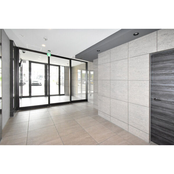 エスリード新栄テセラのロビー