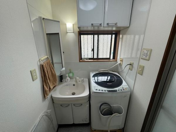 【独立洗面台】