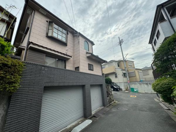 【前面道路含む現地写真】