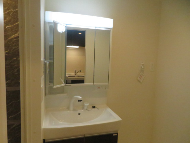 ファルコ土山の洗面所