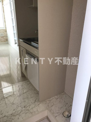 【玄関】 | ユナイト川崎大師エル・パティオ | 明るい玄関です