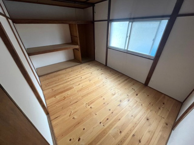 【洋室】 | 本郷4丁目戸建