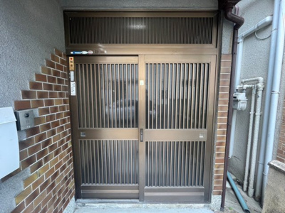 【エントランス】 | 本郷4丁目戸建