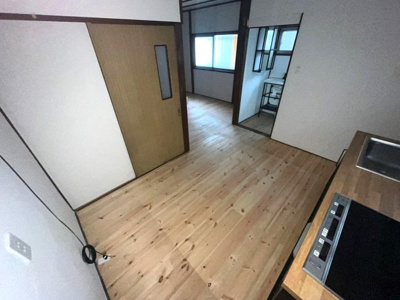 【居間・リビング】 | 本郷4丁目戸建