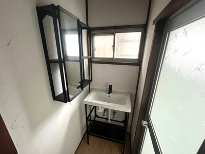 【洗面所】 | 本郷4丁目戸建