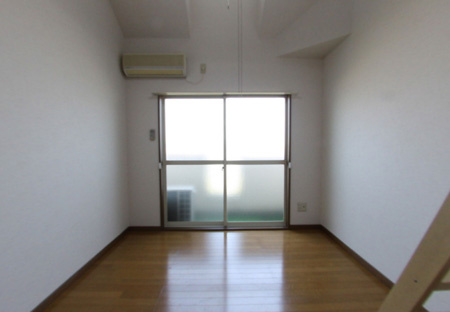 レンパレスパルコの居間・リビング|おしゃれなリビングです