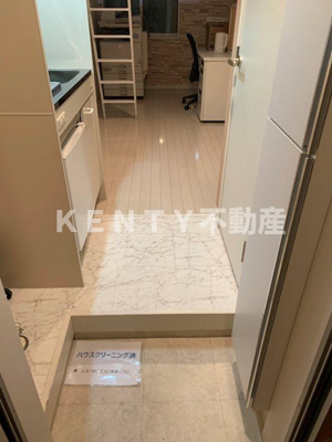 【玄関】 | ユナイト川崎大師エル・パティオ | 明るい玄関です