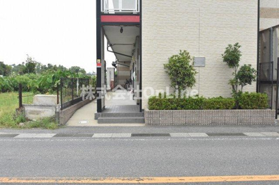【エントランス】 | レオパレスアベンタ神武