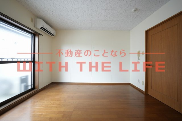 コーポ杏【キャッシュバック対象物件】の洋室|落ち着いた色調の洋室です