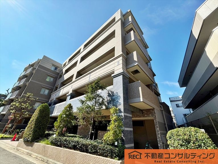 ネバーランド香櫨園夙川パークサイドの外観