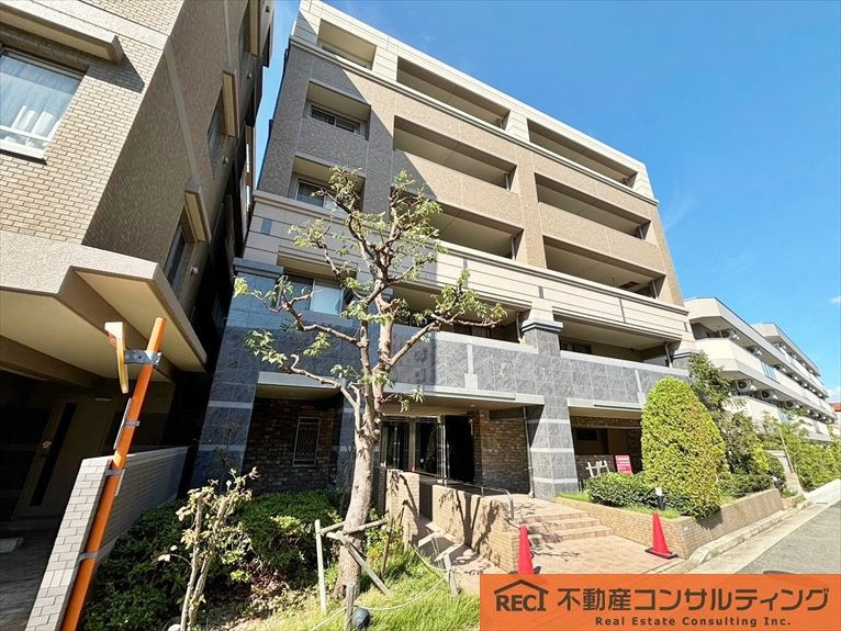 ネバーランド香櫨園夙川パークサイドの外観