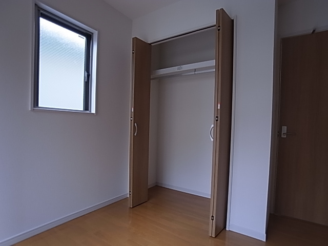 神戸市須磨区離宮前町２丁目のアパートの収納|クローゼット